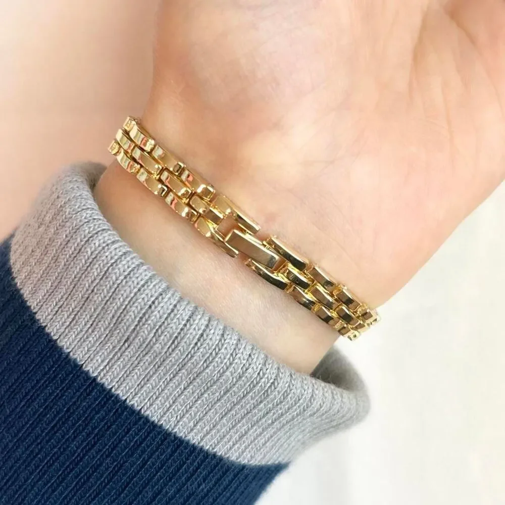 Vintage Inspired Luxury Gold Tone Watch